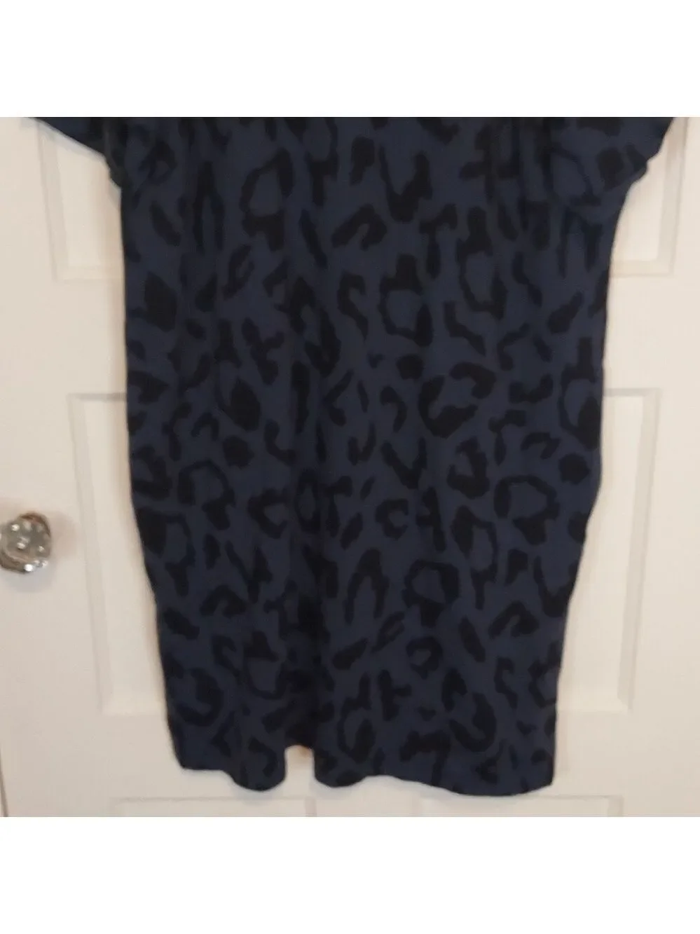 Velvet Graham Spencer Leopard Puff Sleeve Tunic Dress - Picture 7 of 12